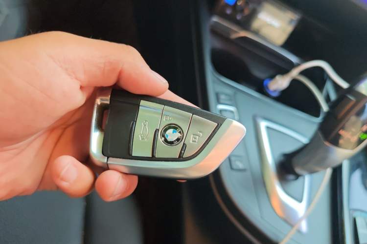 Used BMW 3 Series 2016 320Li Ambition Model Vehicle Key