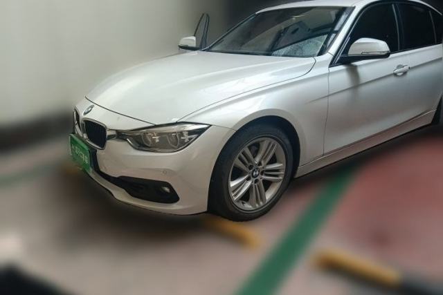 Used BMW 3 Series 2016 320i Fashion Model
