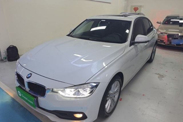 Used BMW 3 Series 2016 320i Fashion Model