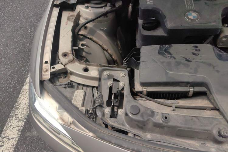 Used BMW 3 Series 2016 320Li Ambition Model Engine Bay Right