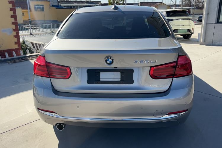 Used BMW 3 Series 2016 320Li Ambition Model Exterior 4