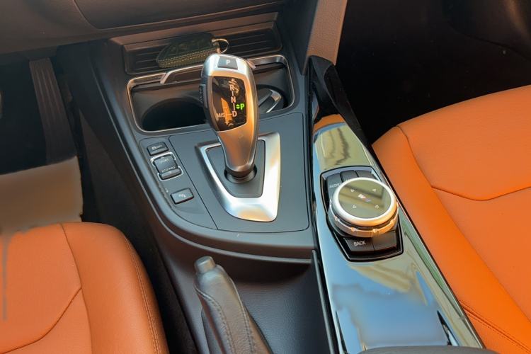 Used BMW 3 Series 2016 320Li Ambition Model Gear Lever
