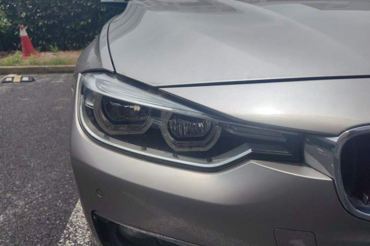 Used BMW 3 Series 2016 320Li Ambition Model Right Front Headlight