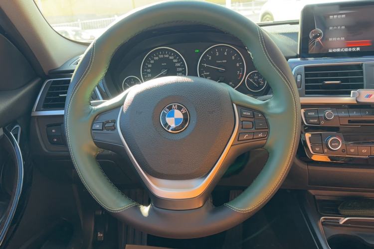 Used BMW 3 Series 2016 320Li Ambition Model Steering Wheel