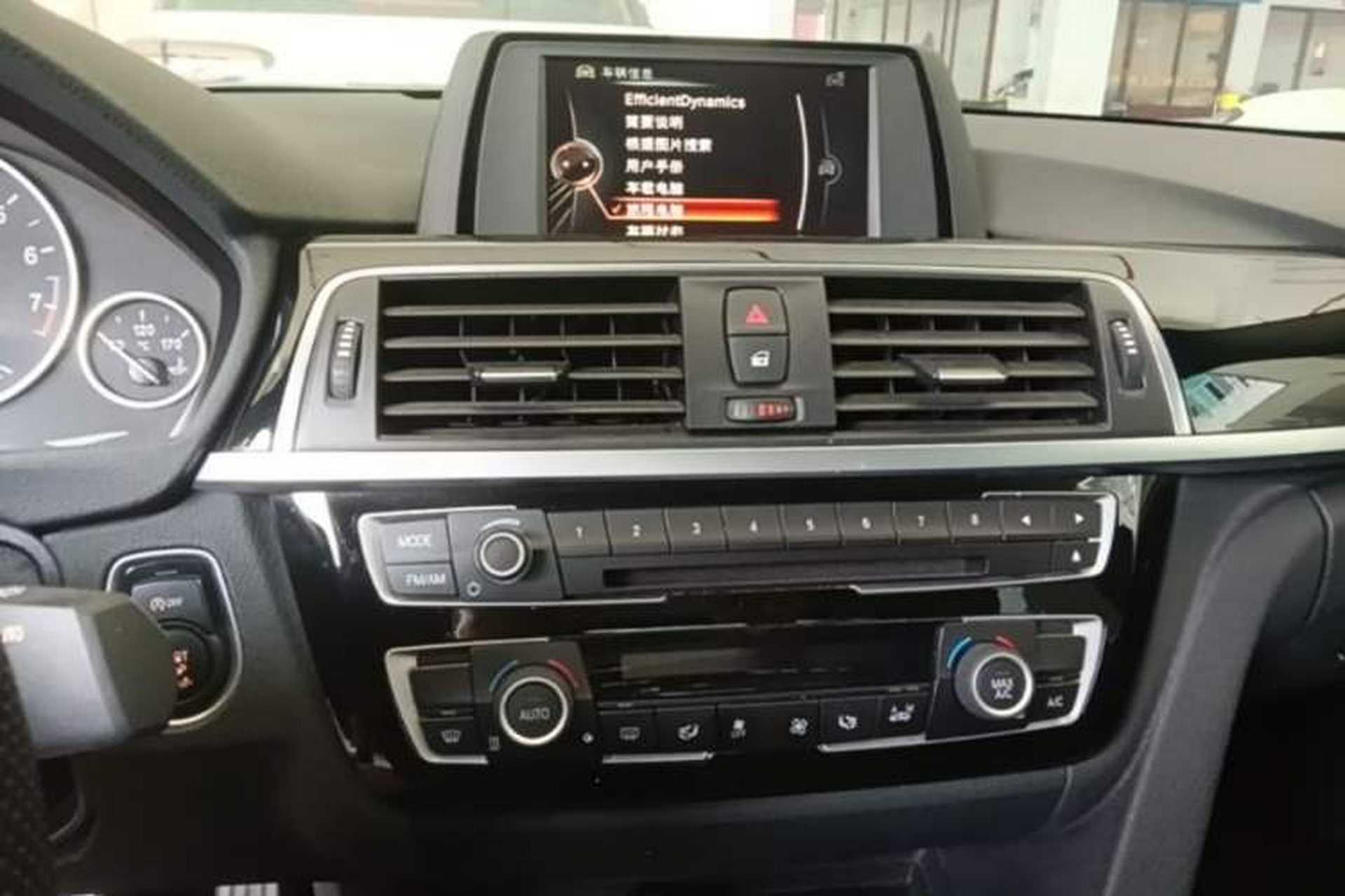 Used BMW 3 Series 2017 320Li Fashion Model Audio And AC Panel