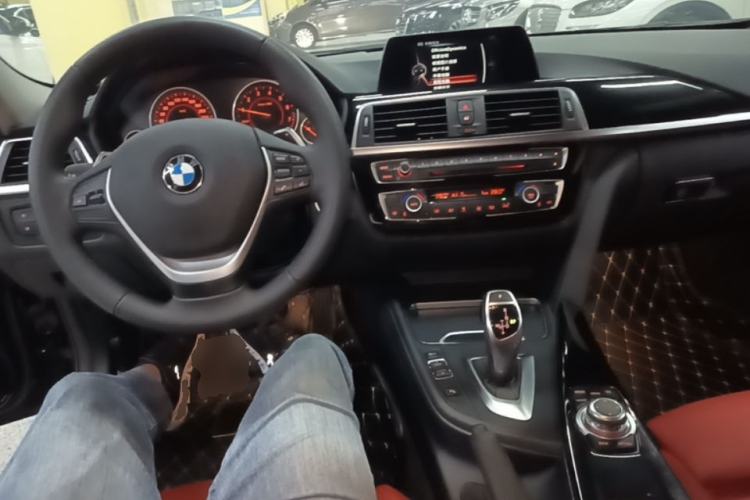 Used BMW 3 Series 2017 320Li M Sport Edition Center Console