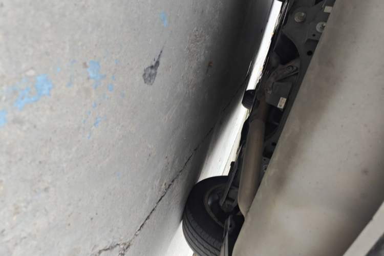 Used BMW 3 Series 2017 318i Fashion Model Chassis Rear