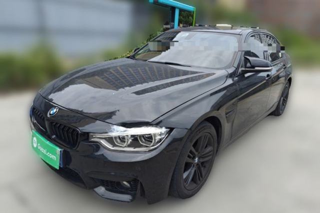 Ojetý BMW 3 Series 2017 318i Fashion Model