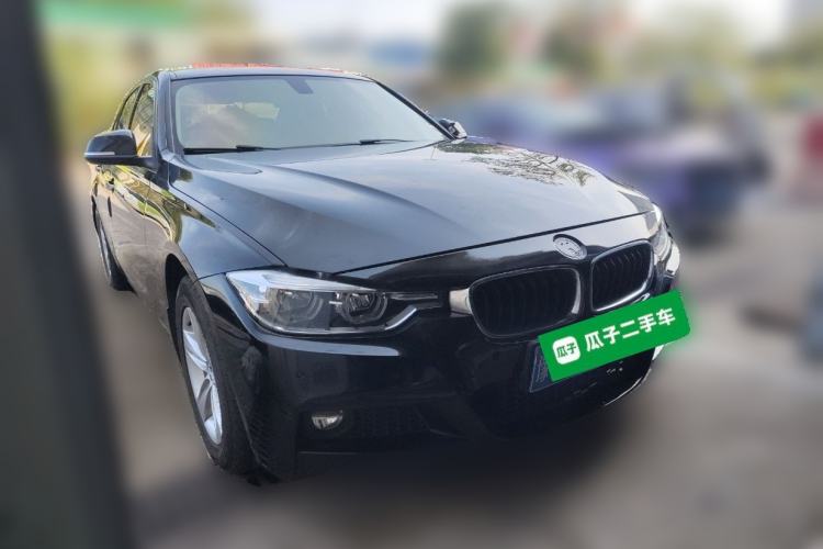 Used BMW 3 Series 2017 318i Fashion Model Front Right 45 Deg