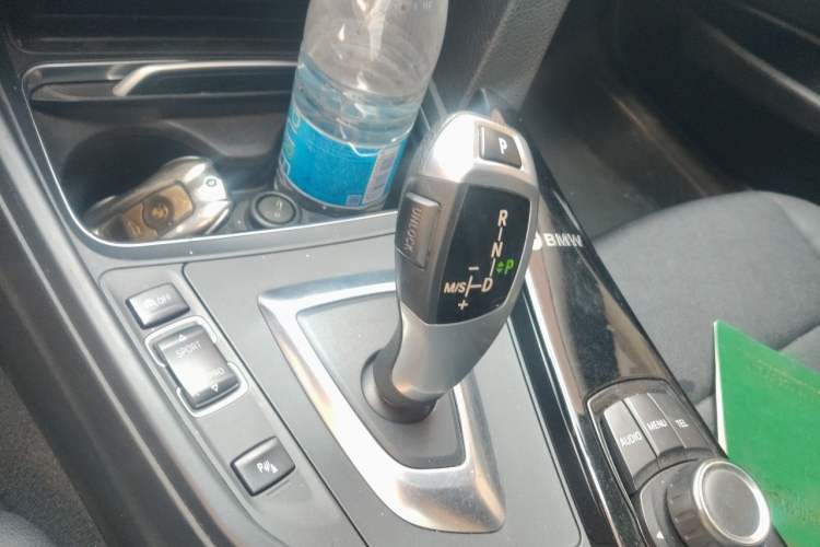Used BMW 3 Series 2017 320Li Fashion Model Gear Lever