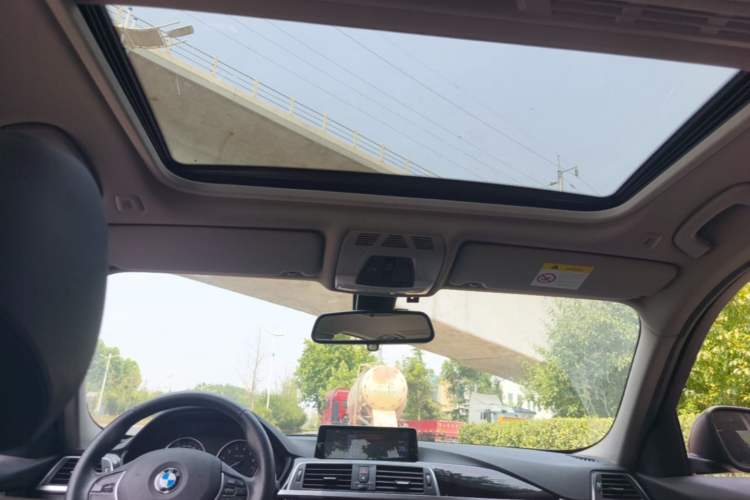 Used BMW 3 Series 2017 320Li Fashion Model Headliner
