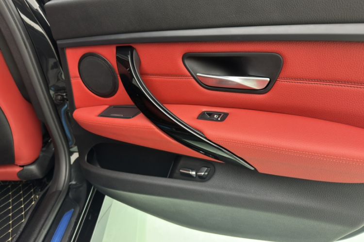 Used BMW 3 Series 2017 320Li M Sport Edition Interior 7
