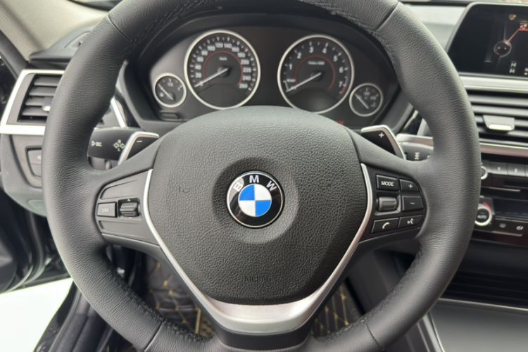 Used BMW 3 Series 2017 320Li M Sport Edition Interior 9