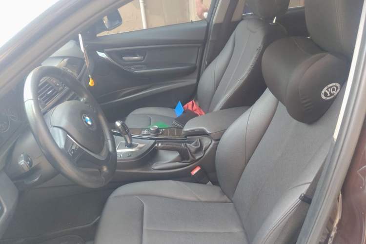 Used BMW 3 Series 2017 320Li Fashion Model Left Front Seat