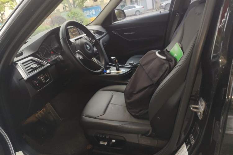 Used BMW 3 Series 2017 320Li Fashion Model Left Front Seat