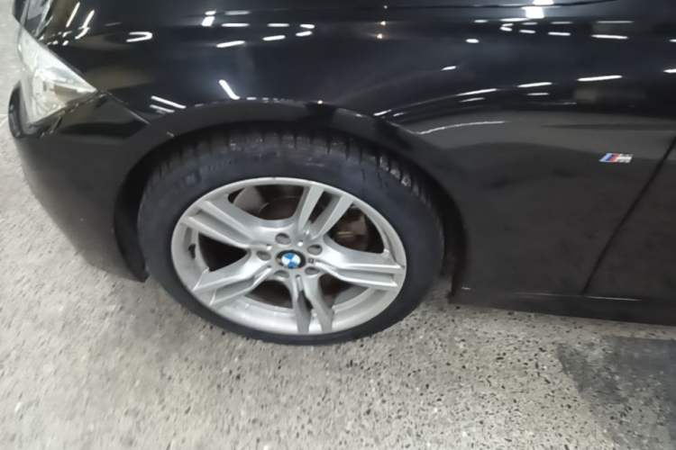 Used BMW 3 Series 2017 320Li M Sport Edition Left Front Wheel Hub
