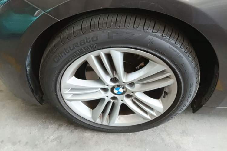 Used BMW 3 Series 2017 320Li Fashion Model Left Front Wheel Hub