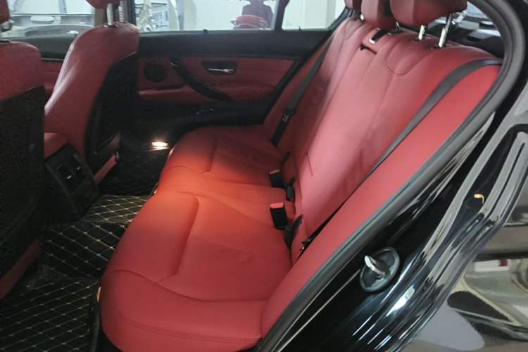 Used BMW 3 Series 2017 320Li M Sport Edition Left Rear Seat