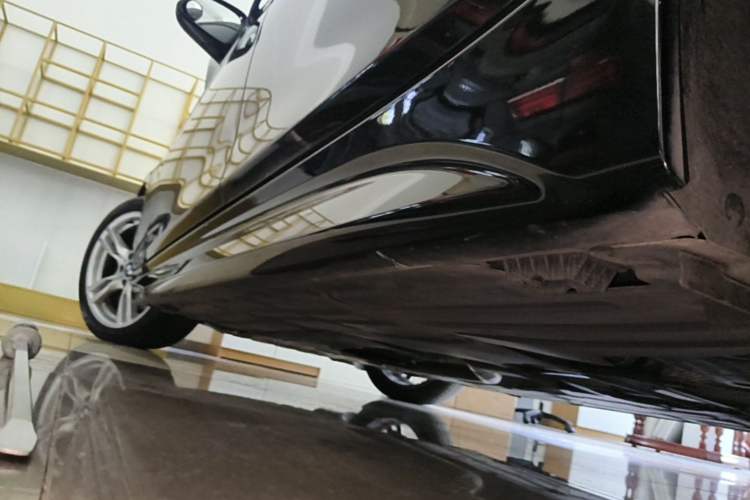 Used BMW 3 Series 2017 320Li M Sport Edition Left Side Sill