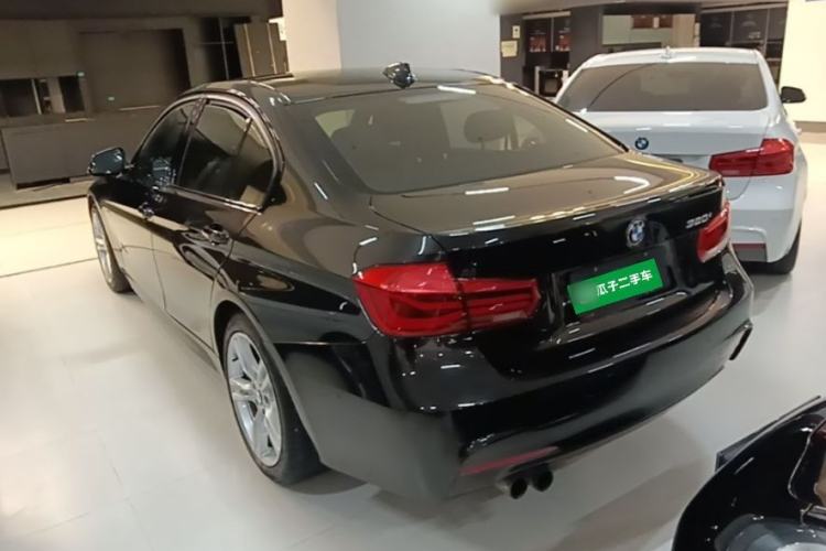 Used BMW 3 Series 2017 320i M Sport Rear Left 45 Deg
