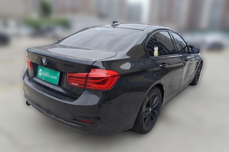 Used BMW 3 Series 2017 318i Fashion Model Rear Right 45 Deg