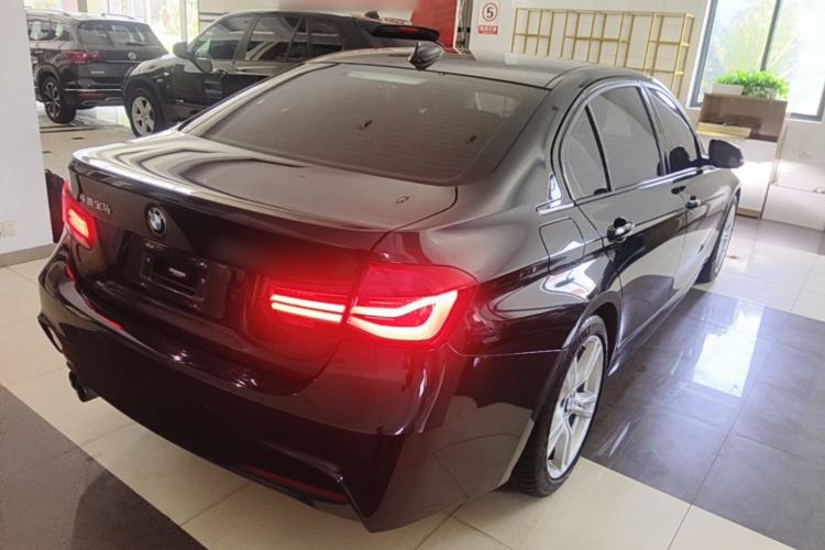 Used BMW 3 Series 2017 320Li M Sport Edition Rear Right 45 Deg