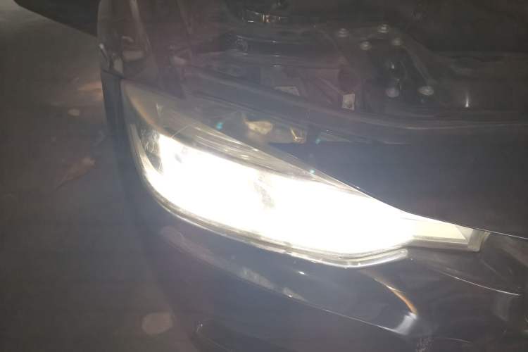 Used BMW 3 Series 2017 320Li M Sport Edition Right Front Headlight