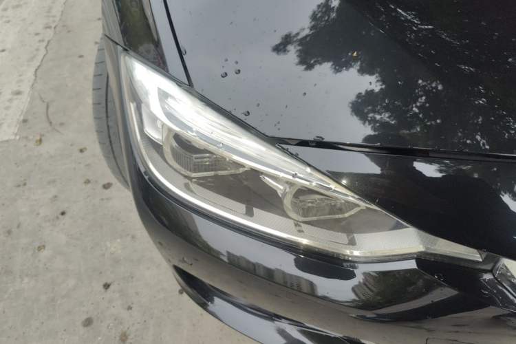Used BMW 3 Series 2017 320Li Fashion Model Right Front Headlight