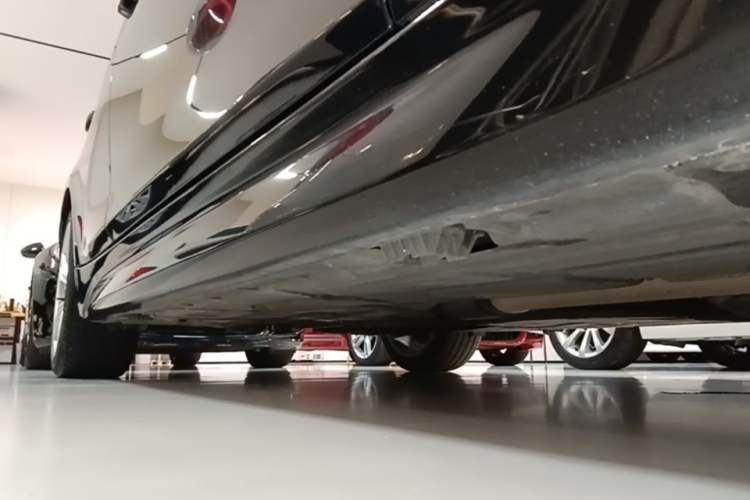 Used BMW 3 Series 2017 320i M Sport Right Side Sill