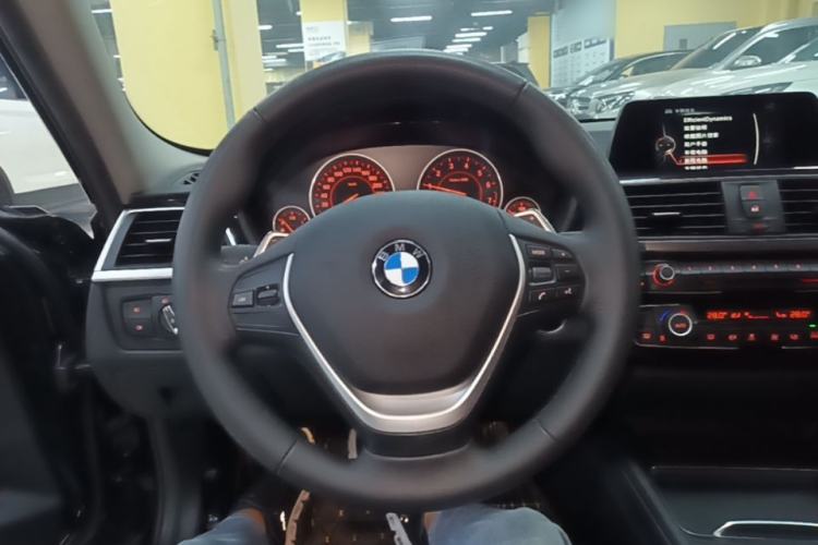 Used BMW 3 Series 2017 320Li M Sport Edition Steering Wheel