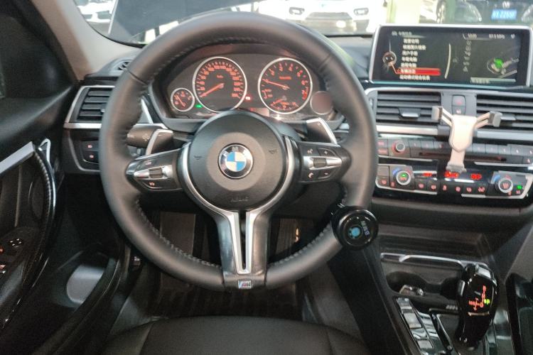 Used BMW 3 Series 2017 320Li Fashion Model Steering Wheel