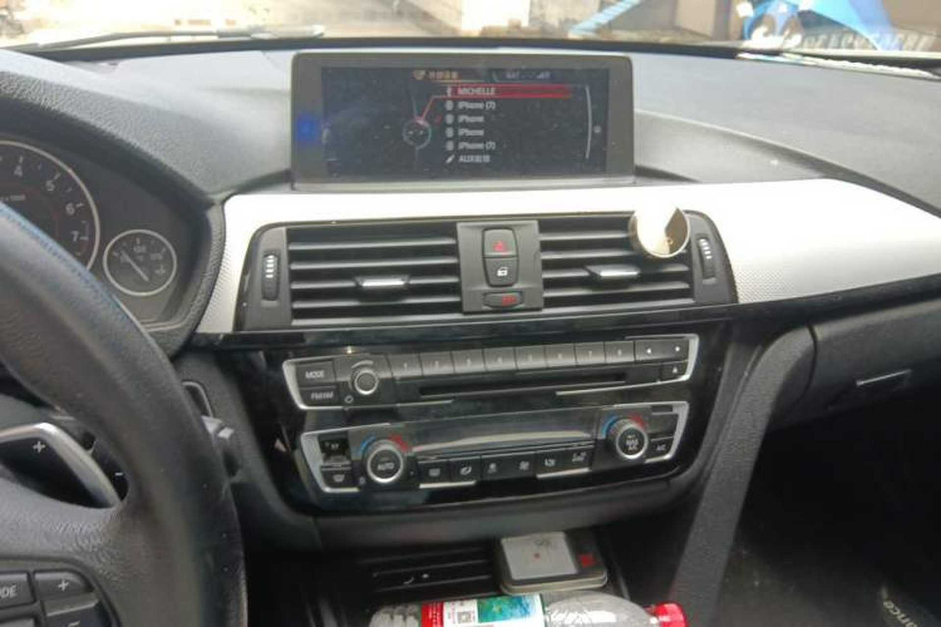 Used BMW 3 Series 2017 320i M Sport Audio And AC Panel