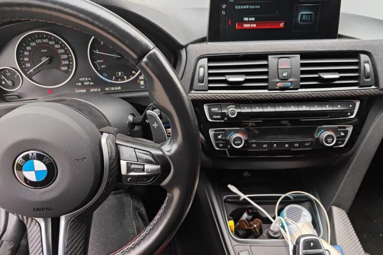 Used BMW 3 Series 2017 320Li M Sport Edition Audio And AC Panel