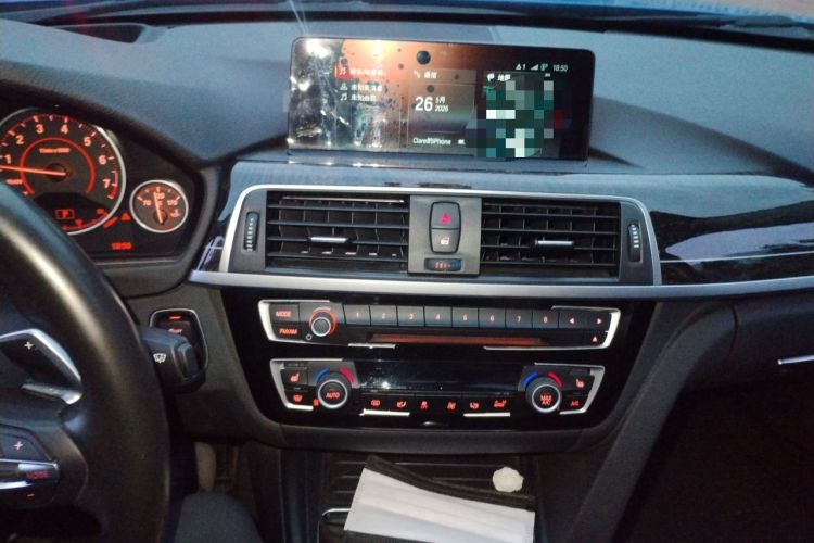 Used BMW 3 Series 2017 330Li M Sport Edition Audio And AC Panel