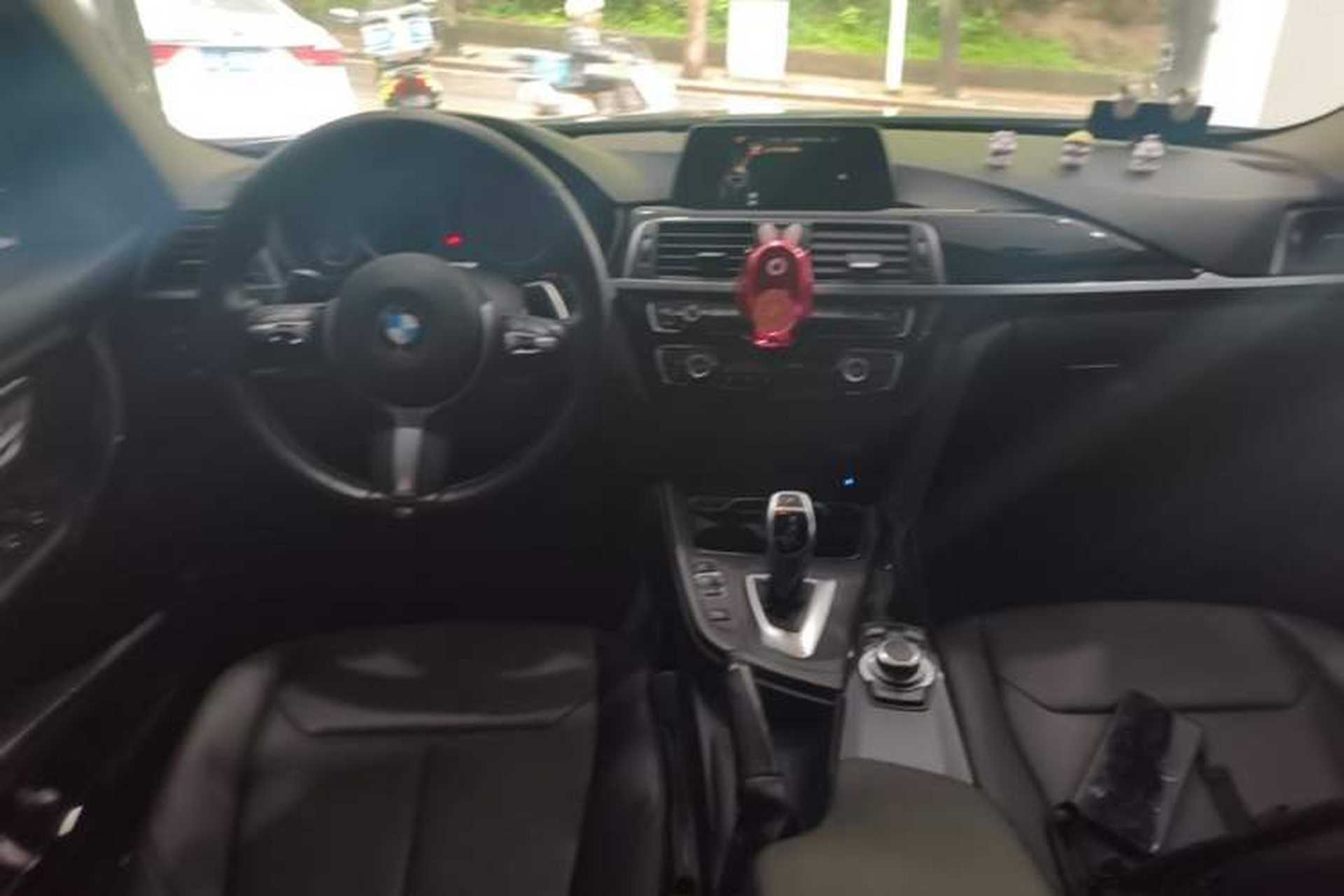 Used BMW 3 Series 2017 320Li M Sport Edition Center Console