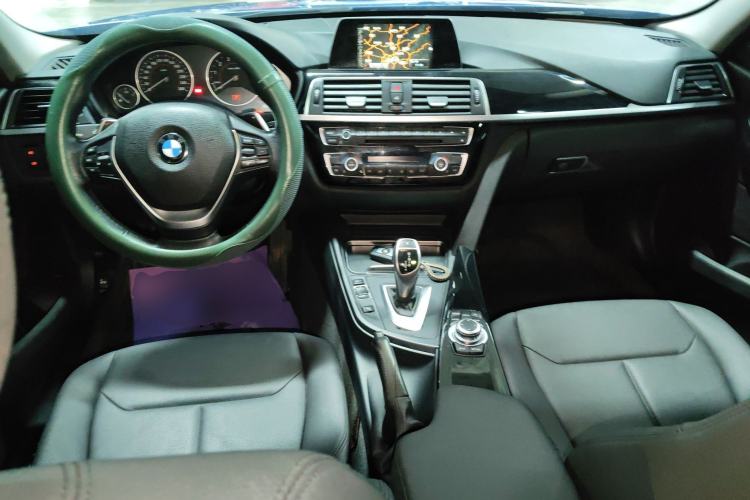 Used BMW 3 Series 2017 320Li M Sport Edition Center Console