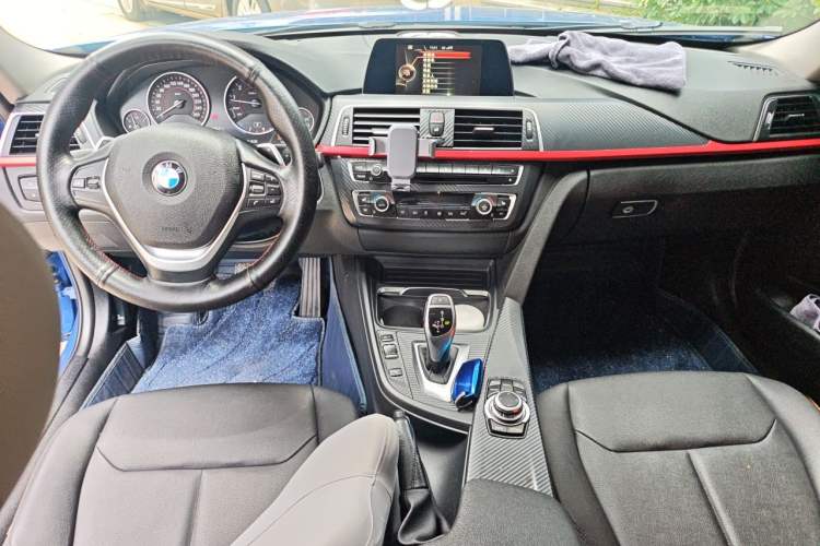 Used BMW 3 Series 2017 320Li M Sport Edition Center Console