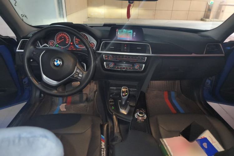 Used BMW 3 Series 2017 320Li M Sport Edition Center Console