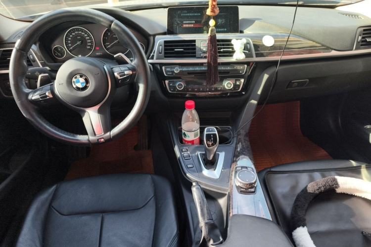 Used BMW 3 Series 2017 330Li M Sport Edition Center Console