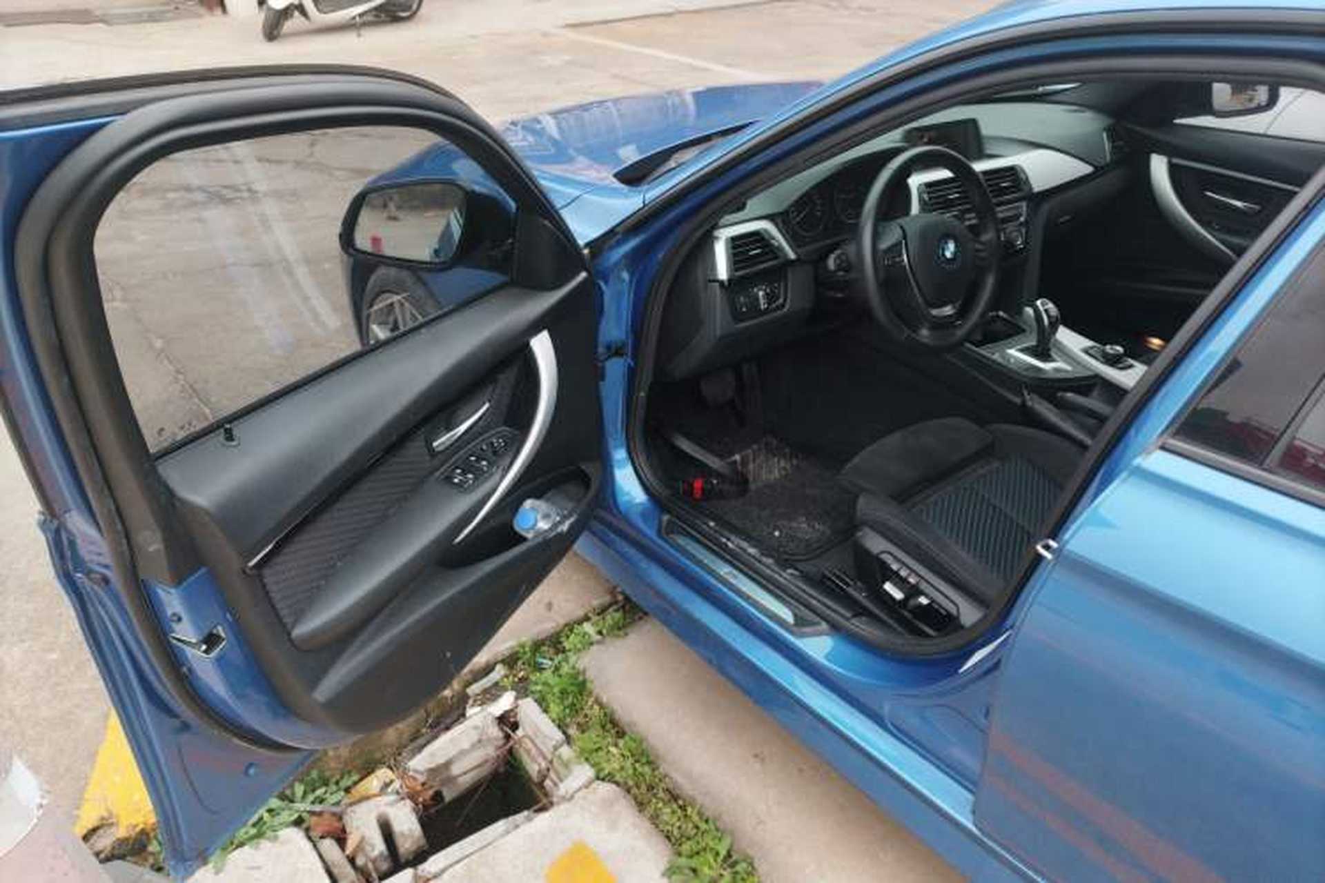 Used BMW 3 Series 2017 320i M Sport Driver Seat