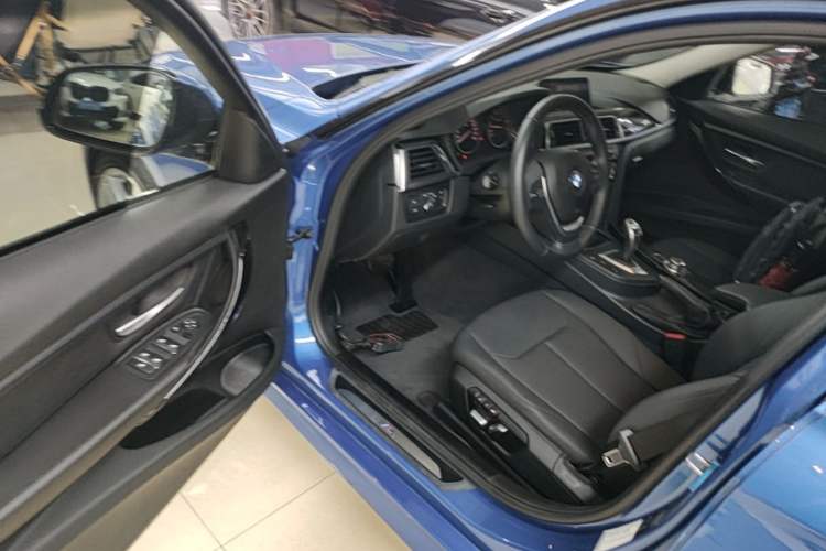 Used BMW 3 Series 2017 320Li M Sport Edition Driver Seat