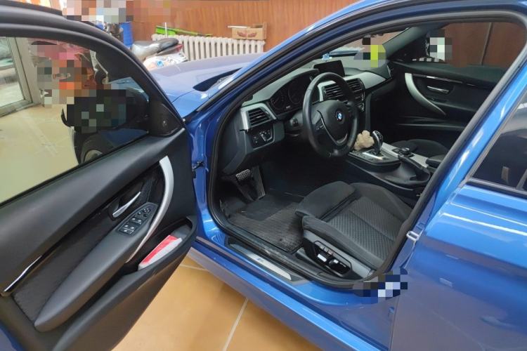 Used BMW 3 Series 2017 320i M Sport Driver Seat