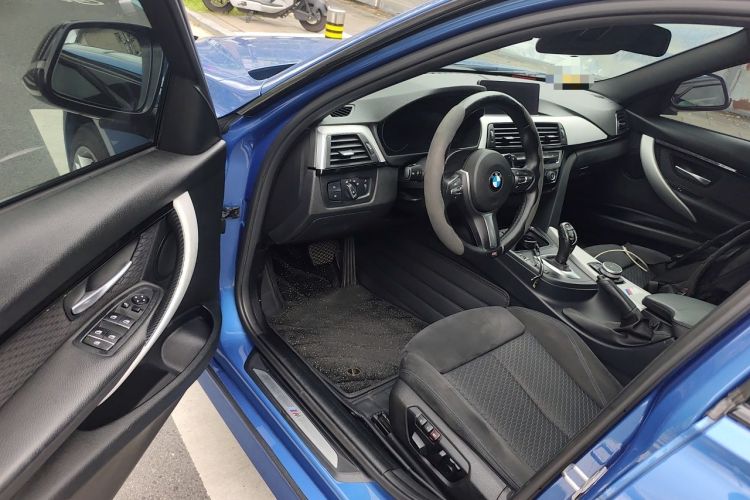 Used BMW 3 Series 2017 320i M Sport Driver Seat