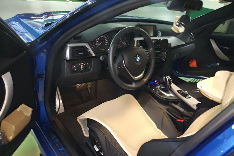 Used BMW 3 Series 2017 320i M Sport Driver Seat