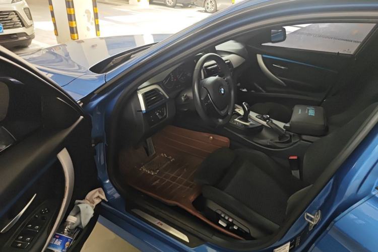 Used BMW 3 Series 2017 320i M Sport Driver Seat