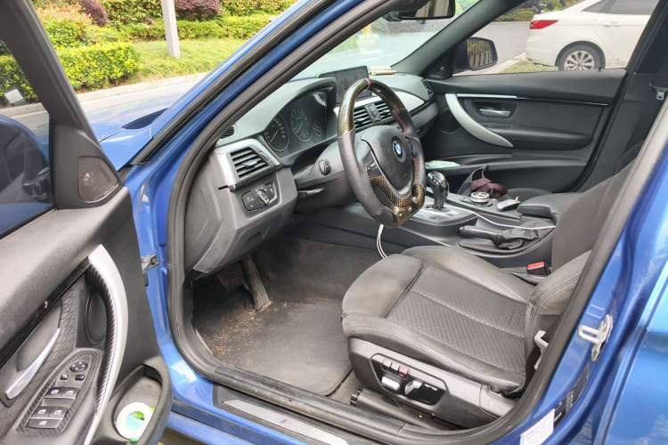Used BMW 3 Series 2017 320i M Sport Driver Seat