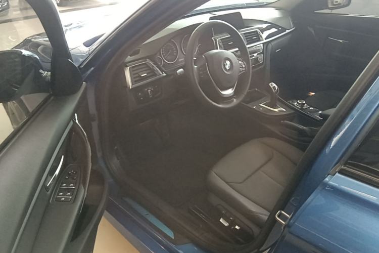 Used BMW 3 Series 2017 320Li M Sport Edition Driver Seat