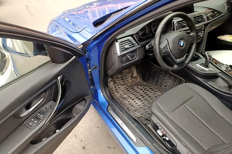Used BMW 3 Series 2017 320Li M Sport Edition Driver Seat