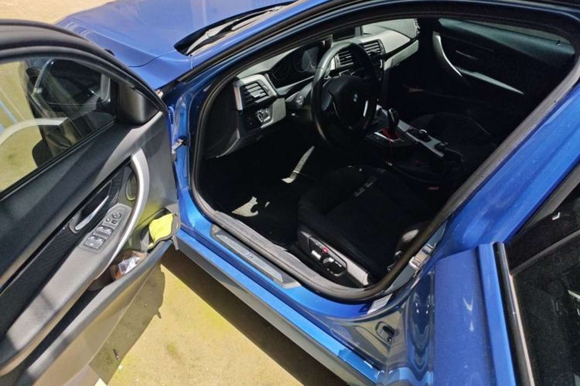 Used BMW 3 Series 2017 320i M Sport Driver Seat