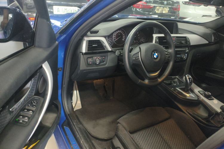 Used BMW 3 Series 2017 320i M Sport Driver Seat